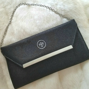 Young Living Savvy Minerals‎ Black Clutch Bag